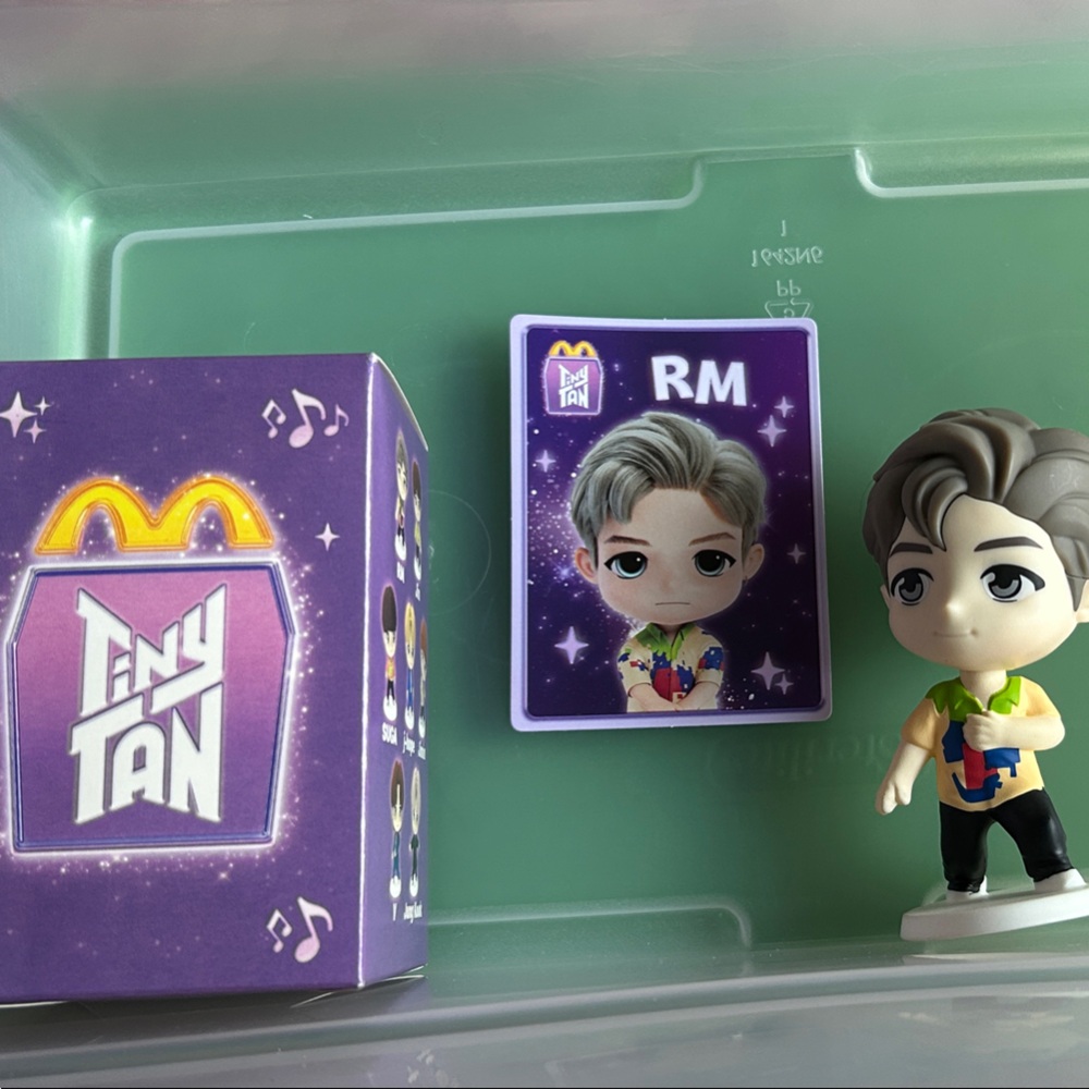 Tiny Tan RM Figurine McDonald’s Happy Meal- Purple and White